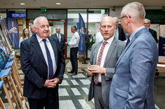 Od lewej: prof. A. Sobkowiak, prof. J. Sęp, prof. PRz L. Gniewek,